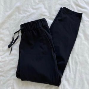 Lululemon On the Move Pant 7/8